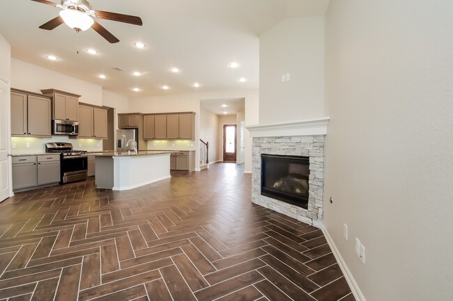 Foto del edificio - 2530 Duke Heights Ln