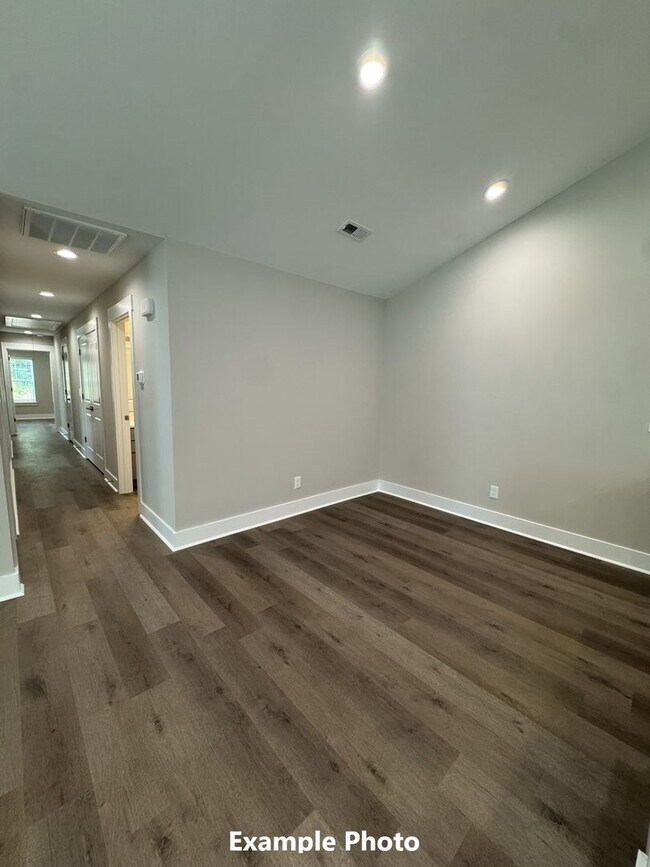 Foto del edificio - 117 Brawley Villas Pl