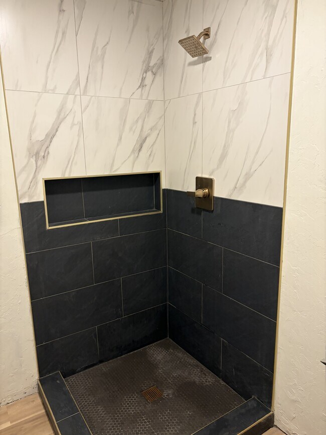 Foto del edificio - 3052 Clarke St