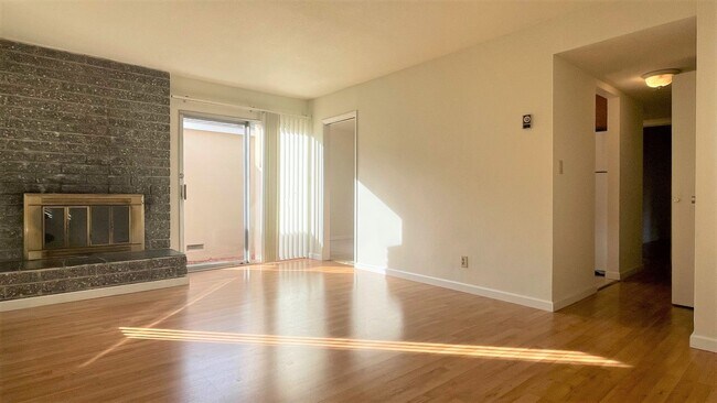 Foto del edificio - 2BD/1BA - Santa Clara Gem: Updated Home Ne...