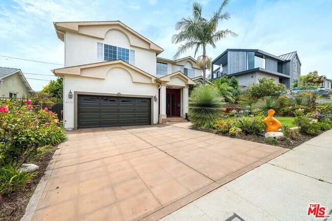 Foto del edificio - 6074 W 75th Pl