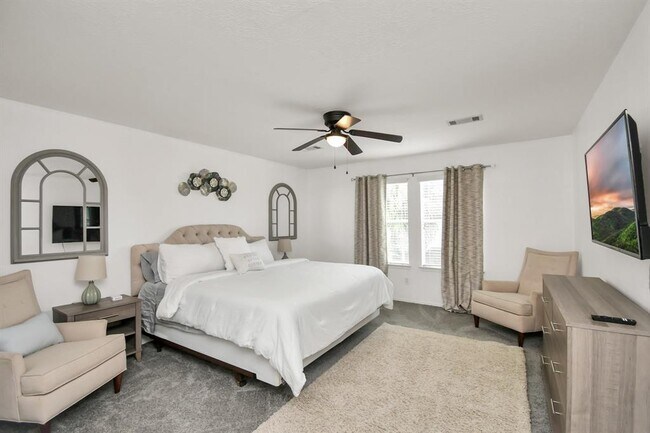 Foto del edificio - 4827 Lazy Timbers Dr
