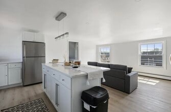 Building Photo - 1001 80th St