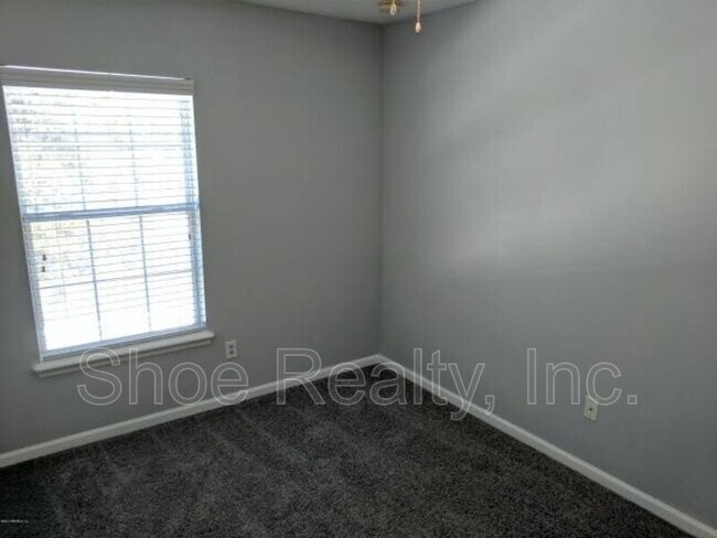 Foto del edificio - 3710 Creswick Cir