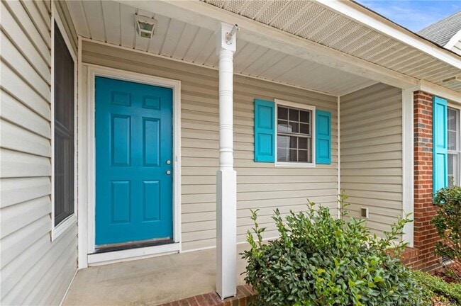 Building Photo - 3022 Burton Dr