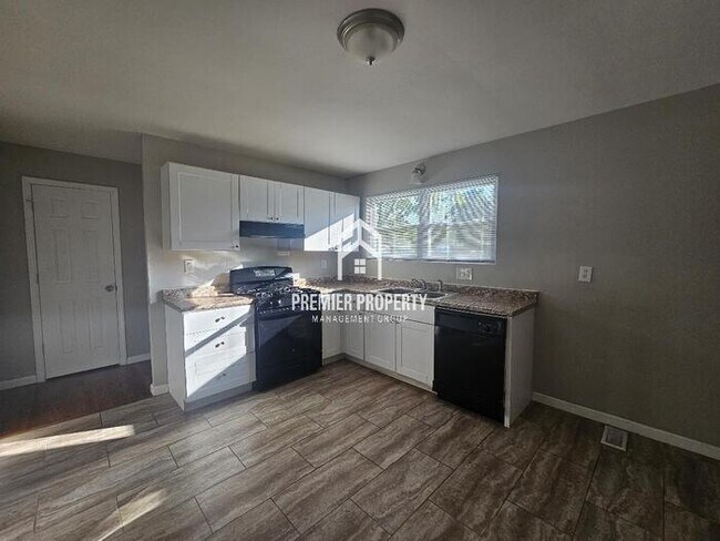 Foto del edificio - 780 Madison - Available Now!