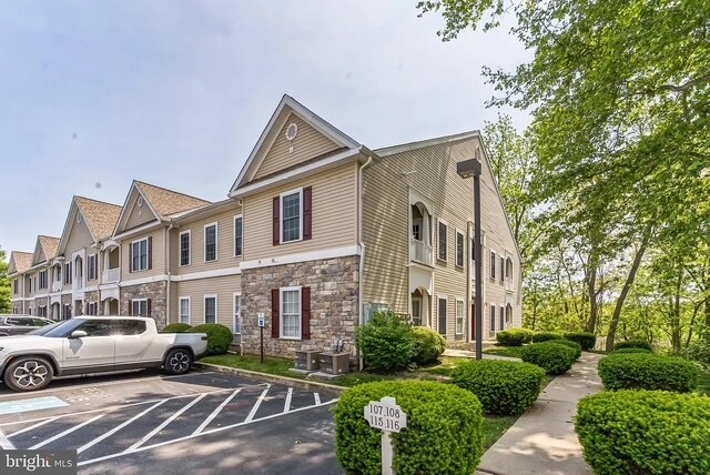 Foto del edificio - 1324 W Chester Pike