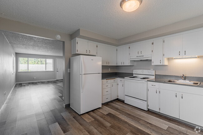 2BR, 1BA - 800SF - Kitchen - Westridge Apartments