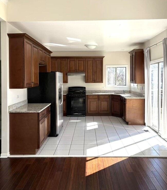 Foto del edificio - 4591 Hatch Ln