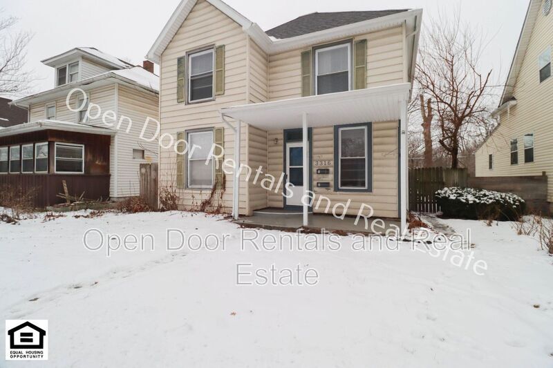 Primary Photo - 3316 Broadway