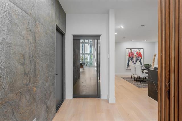 Building Photo - 3731 Gilbert Ave