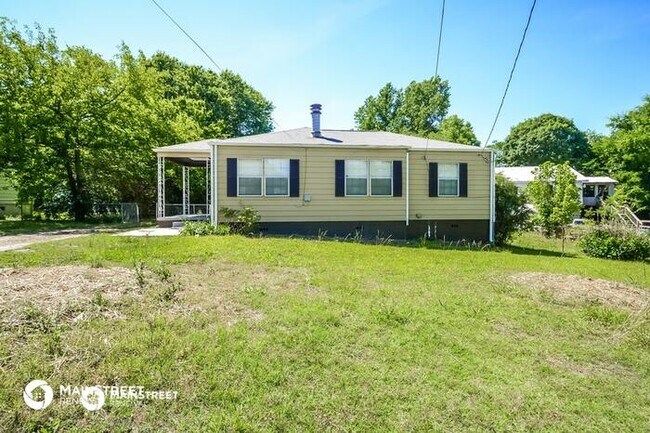 Building Photo - 937 8th St, Pleasant Grove, AL 35127
