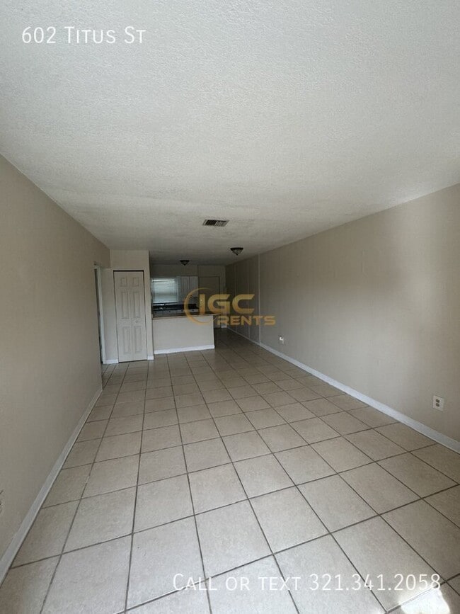 Building Photo - 602 Titus St