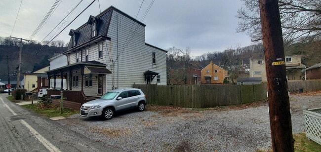 Photo - 9-11 Jones St. Apartment