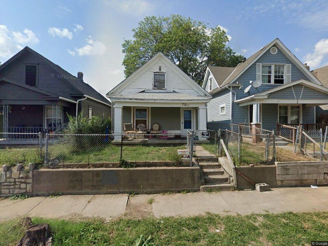 Primary Photo - 70 S 11th St