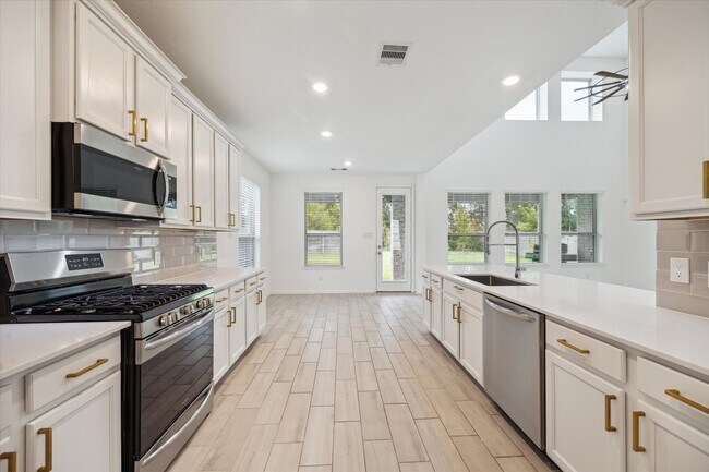 Foto del edificio - 17727 Misty Brk Ln