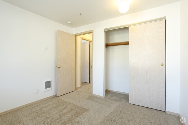 Interior Photo - Parkhurst Apartments