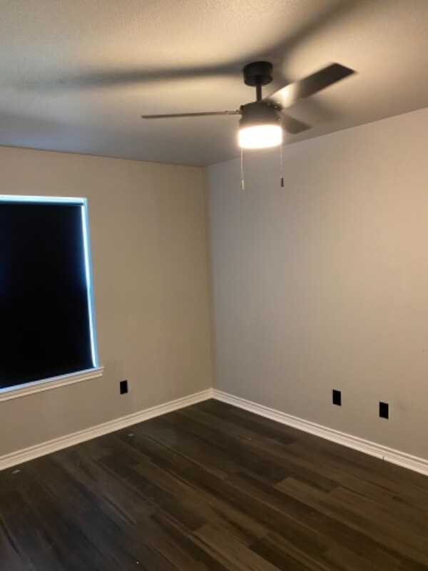 Foto del edificio - 4110 Johnson St
