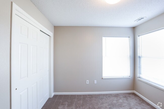 2HAB, 2BA - 950 ft² - Cottonwood Creek Apartments
