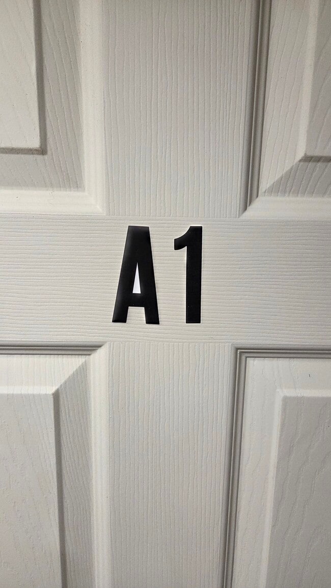 Photo - 1421 S Carey St Apartment