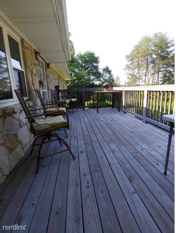 Foto del edificio - 3 br, 2.5 bath House - 1951 Clinton Hwy
