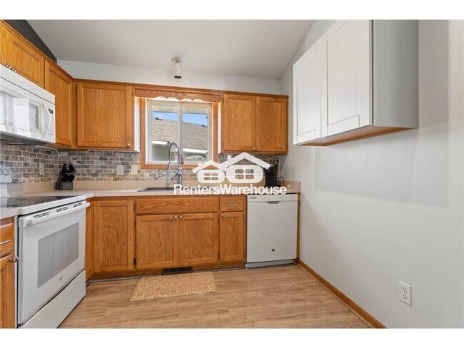 Foto del edificio - 25659 Forest Blvd Ct