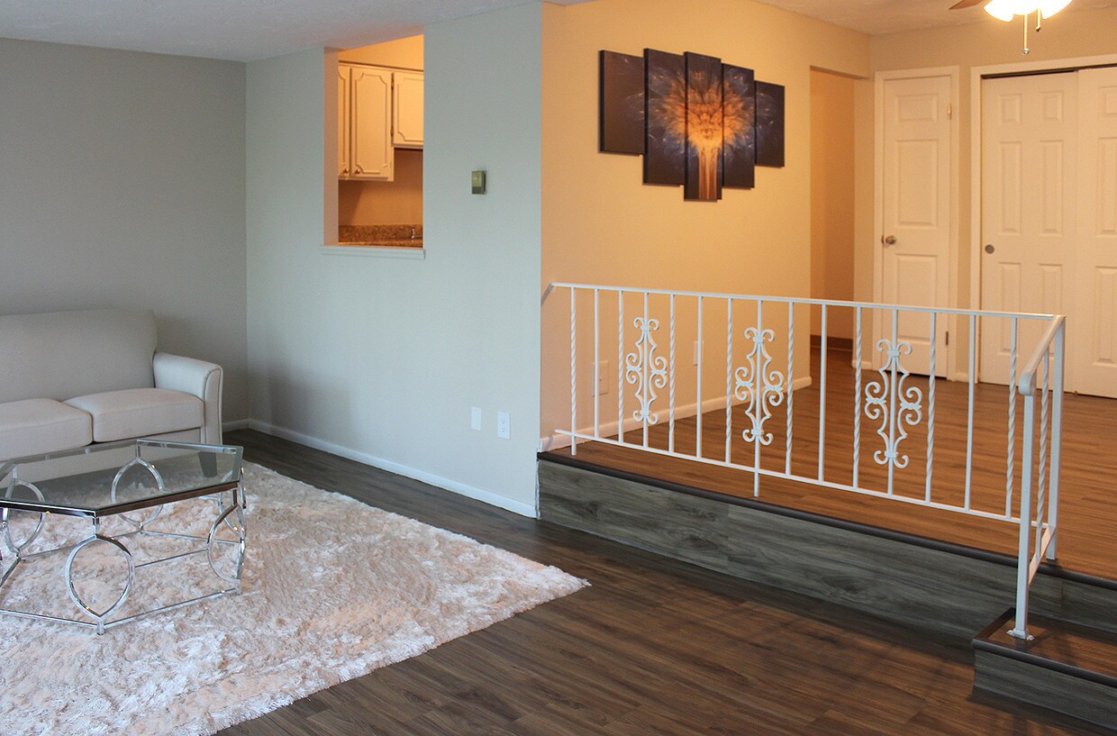 Gates Mills Place Apartments in Mayfield Heights, OH