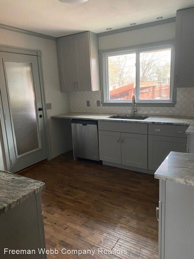 Foto del edificio - 3 br, 1.5 bath House - 2625 Western Hills Dr.
