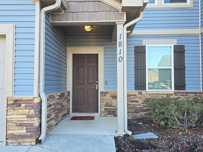 Foto del edificio - 1810 Butternut Dr