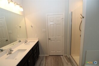 Building Photo - 265 Bethann Dr