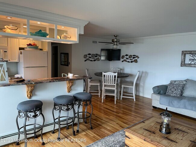 Building Photo - 107 Wharfside Dr