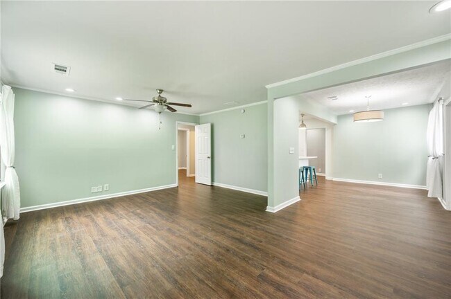 Foto del edificio - 68 Tatum St SW