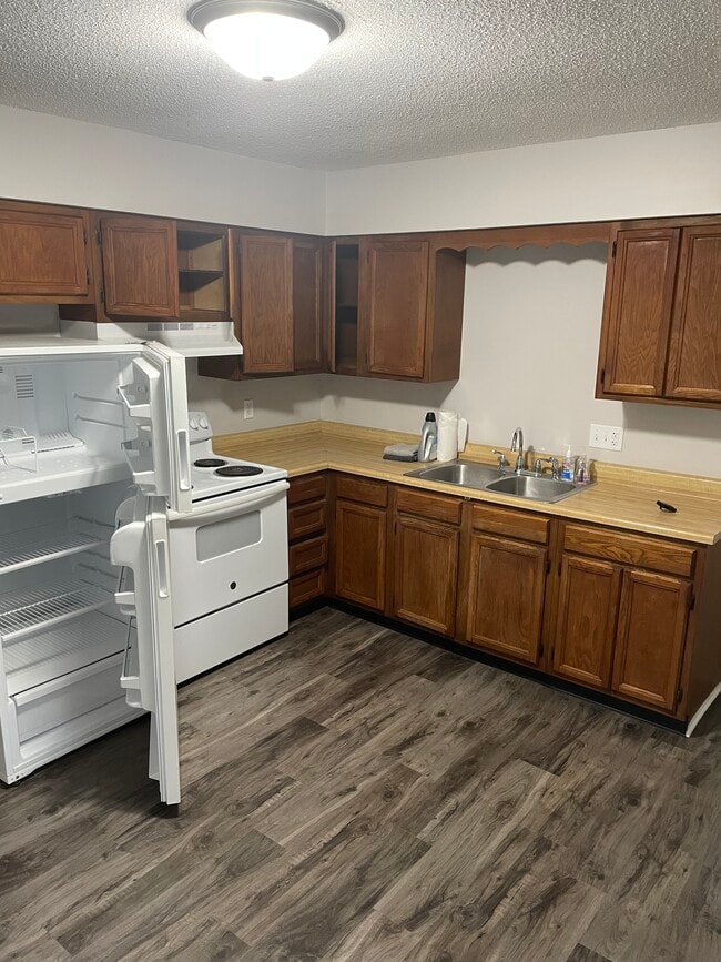 Foto del edificio - 714 Park Ave