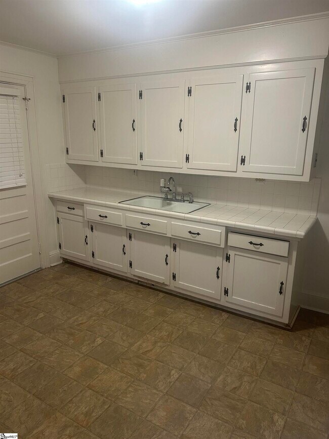 Foto del edificio - 9 W Mountainview Ave