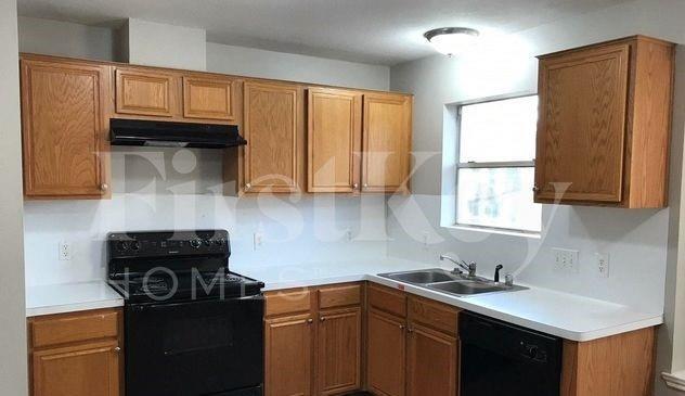 Foto del edificio - 7303 Colony Bend Ln
