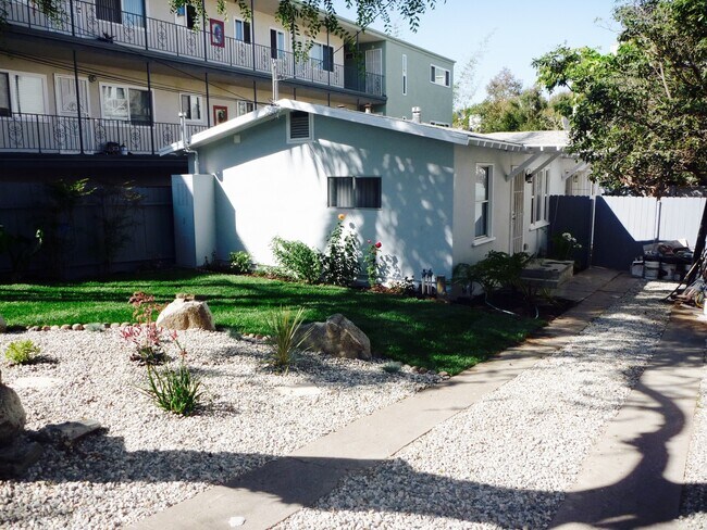 Foto del edificio - 2221 4th St