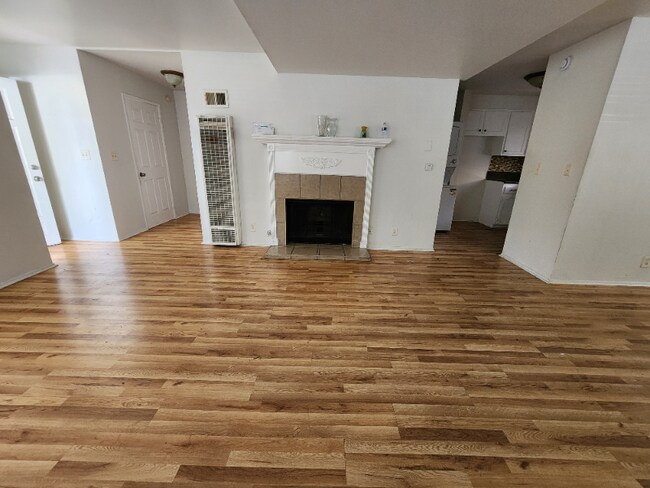 Foto del edificio - 20818 Harvard Blvd