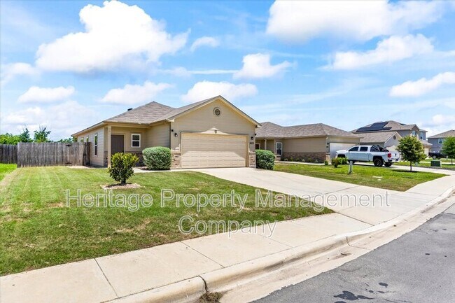 Building Photo - 1053 Fisher Wy