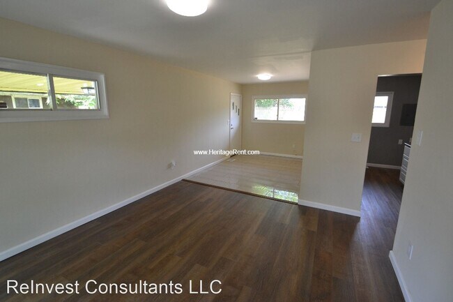 Building Photo - 3 br, 1 bath House - 1266 Landis Lane