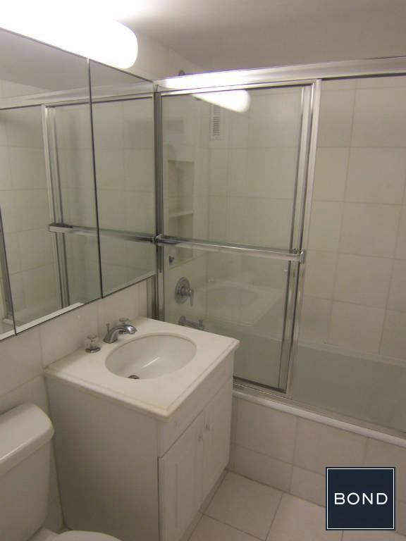 Foto del edificio - 200 E 71st St