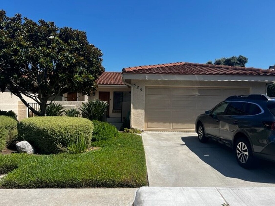 525 Forrest Bluff Unit Forrest Bluff, Encinitas, CA 92024 Room for