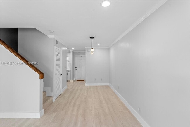 Building Photo - 8600 SW 67th Ave
