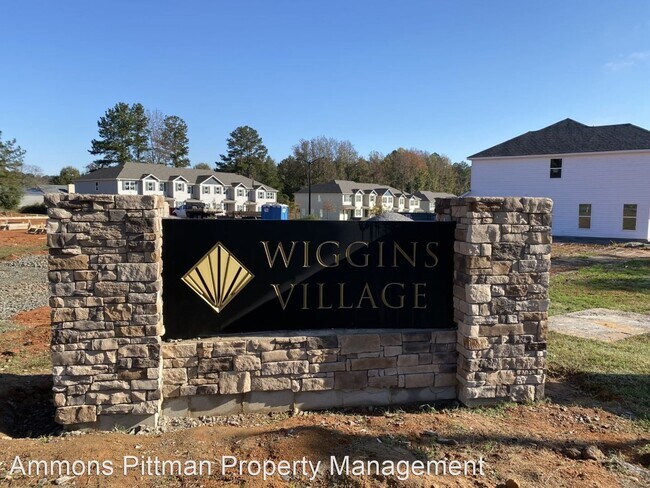 Building Photo - 2 br, 2.5 bath House - 2079 Wiggins Village