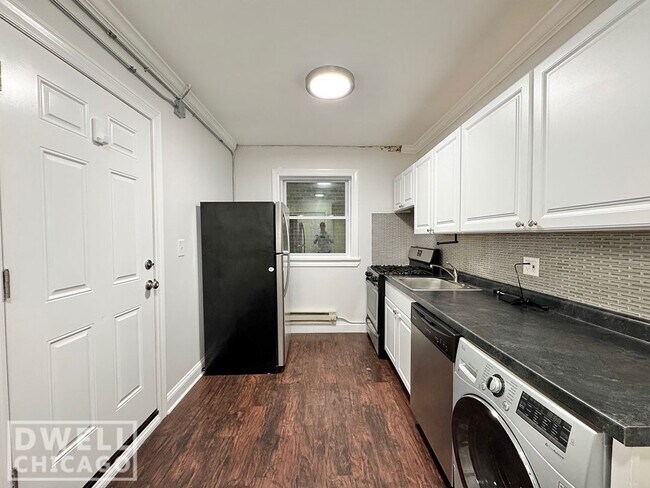 Foto del edificio - 2125 W Giddings St