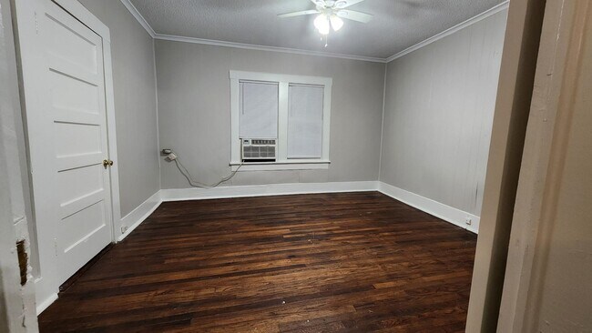 Foto del edificio - 3669 Marion Ave