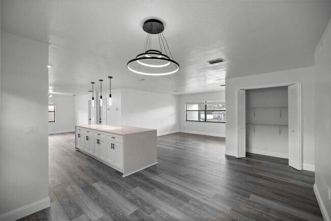 Foto del edificio - 14090 SW 34th Terrace Rd