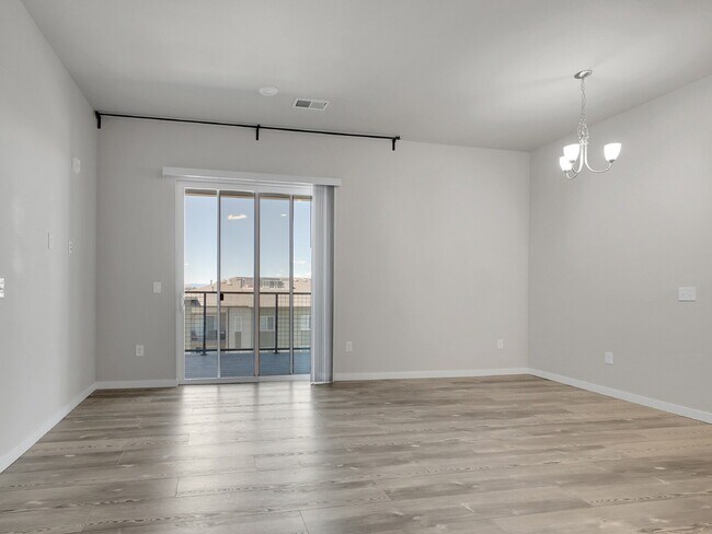 Foto del edificio - $2,195 - 2 Bed, 2 Bath Condo in Parker wit...