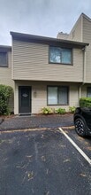 Building Photo - 2 Horizon Dr