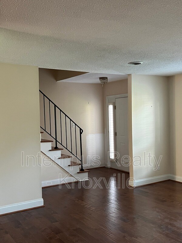 Foto del edificio - 7914 Gleason Dr