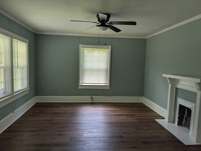 Foto del edificio - 714 E Tinsley St